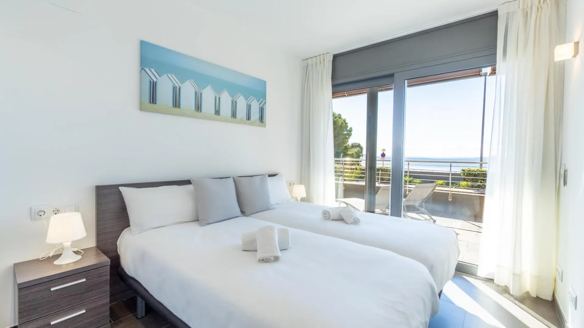 Nc Apartments 201 Moli Blau - 4 Pax Roses